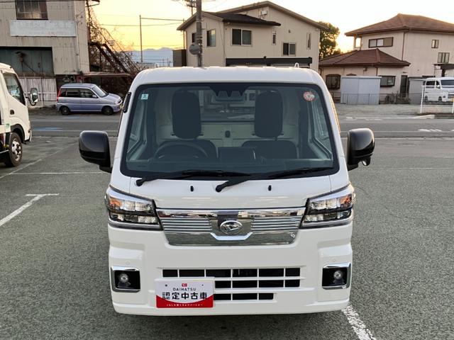 ハイゼットトラックエクストラ　４ＷＤ　ＣＶＴ　ディスプレイオーディオスマートアシスト・コーナーセンサー・切り替え式４ＷＤ（ＣＶＴ車）・電動格納ミラー・スーパーＵＶ＆ＩＲカットガラス（フロントウィンドウ）・ハロゲンヘッドランプ・マニュアルエアコン（山梨県）の中古車