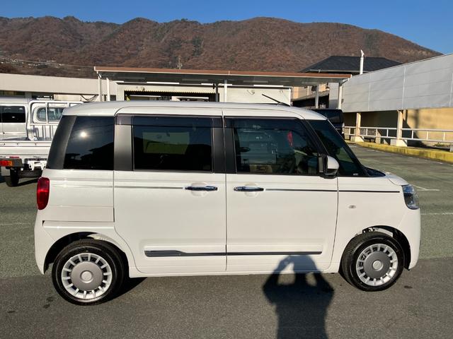 ムーヴキャンバスセオリーＧターボ　４ＷＤ　ディスプレイオーディオ　Ｐモニターキーレス　スマートキー　４ＷＤ　エアバッグ　ＡＢＳ　ターボ車　両電動スライドドア　オートエアコン　パワーウィンドウ（山梨県）の中古車