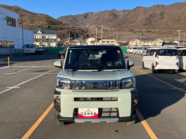 タフトGターボ クロムベンチャー 純正ナビナビ付き アルミ キーフリー ターボ ワンオーナー車 ガラスルーフ スマートキー エアバック ABS 記録簿 パワーウィンドウオートエアコン LEDヘッドライト(山梨県)の中古車