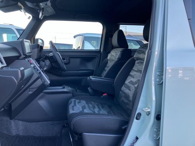 タフトGターボ クロムベンチャー 純正ナビナビ付き アルミ キーフリー ターボ ワンオーナー車 ガラスルーフ スマートキー エアバック ABS 記録簿 パワーウィンドウオートエアコン LEDヘッドライト(山梨県)の中古車