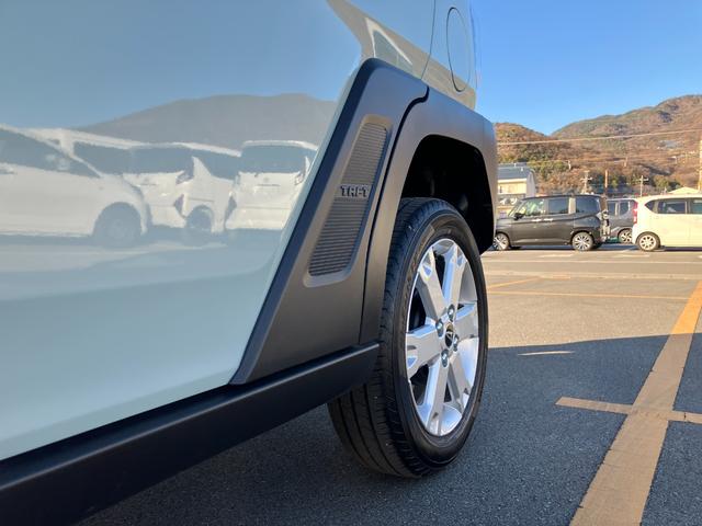 タフトGターボ クロムベンチャー 純正ナビナビ付き アルミ キーフリー ターボ ワンオーナー車 ガラスルーフ スマートキー エアバック ABS 記録簿 パワーウィンドウオートエアコン LEDヘッドライト(山梨県)の中古車