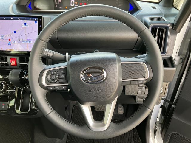 タントカスタムＲＳ　１０インチ純正ナビ　パノラマモニタースマートアシスト・ＬＥＤヘッドライト・１５インチアルミホイール・両側パワースライドドア・ＵＳＢソケット・運転席助手席シートヒーター・レザー調Ｘフルファブリックシート・本革巻ステアリングホイール（山梨県）の中古車