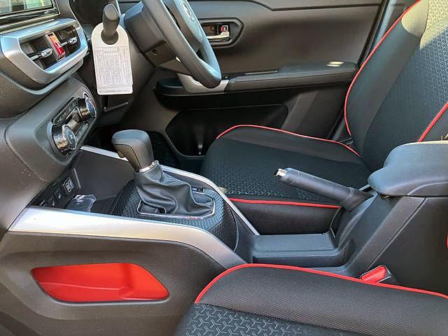 ロッキーG 純正ナビ パノラマモニタースマートアシスト・17インチアルミ・LEDヘッドランプ・LEDフォグ・シーケンシャルターンランプ・プッシュエンジンスタート・オートエアコン・USBソケット(山梨県)の中古車