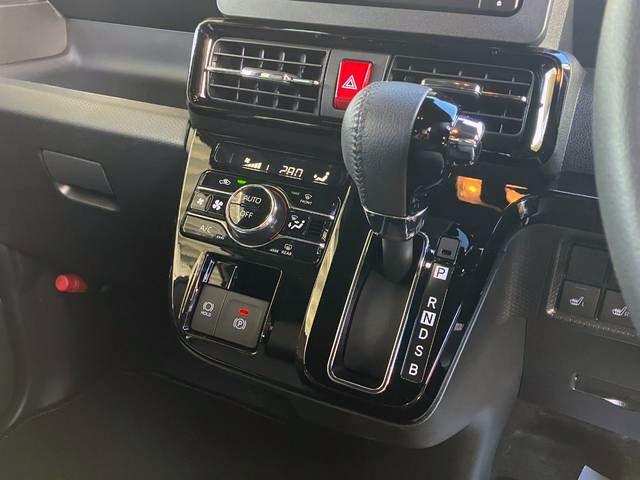 タントカスタムＲＳ　純正ナビゲーション　バックモニタースマートアシスト・ＬＥＤヘッドライト・１５インチアルミホイール・両側パワースライドドア・ＵＳＢソケット・運転席助手席シートヒーター・レザー調Ｘフルファブリックシート・本革巻ステアリングホイール（山梨県）の中古車