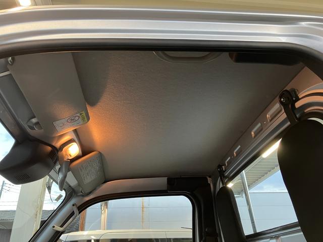 ハイゼットトラックスタンダード　４ＷＤ　ＣＶＴ　ＡＭ／ＦＭラジオデッキスマートアシスト・切り替え式４ＷＤ（ＣＶＴ車）・荷台フロア長２，０３０ｍｍ・荷台幅１，４１０ｍｍ・防錆鋼鈑・ハロゲンヘッドランプ・マニュアルエアコン（山梨県）の中古車