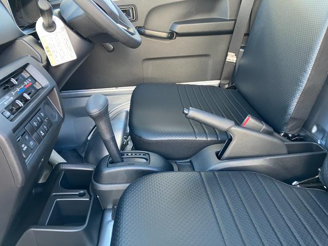 ハイゼットトラックスタンダード 4WD CVT AM/FMラジオデッキスマートアシスト・切り替え式4WD(CVT車)・荷台フロア長2,030mm・荷台幅1,410mm・防錆鋼鈑・ハロゲンヘッドランプ・マニュアルエアコン(山梨県)の中古車