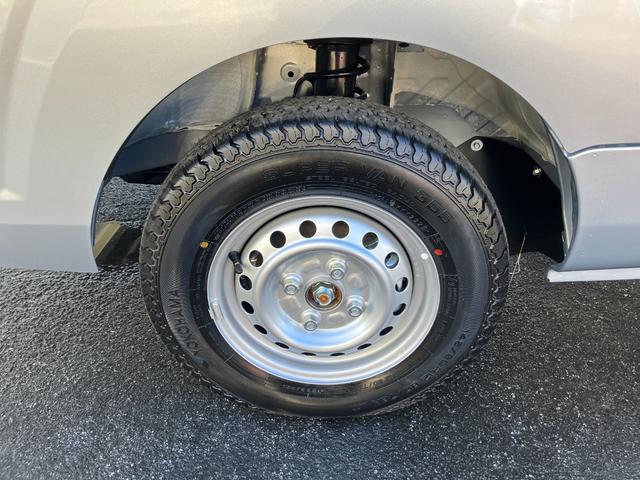 ハイゼットトラックスタンダード 4WD CVT AM/FMラジオデッキスマートアシスト・切り替え式4WD(CVT車)・荷台フロア長2,030mm・荷台幅1,410mm・防錆鋼鈑・ハロゲンヘッドランプ・マニュアルエアコン(山梨県)の中古車