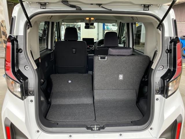 ムーヴＲＳ　純正１０インチナビ　パノラマモニタースマートアシスト・フルＬＥＤヘッドランプ・ＬＥＤフォグランプ・１４インチアルミホイール・プッシュエンジンスタート両側パワースライドドア・ＵＳＢソケット（山梨県）の中古車