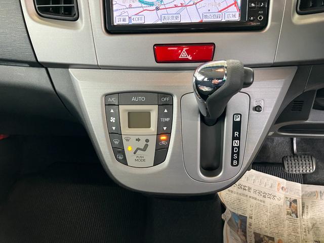 ムーヴカスタム　Ｇ　純正ナビ保証対象外１オーナー　ＡＷ　キーレスエントリー　スマートキー　ＡＢＳ　運転席エアバッグ　記録簿　パワーウィンドウ　オートエアコン（山梨県）の中古車