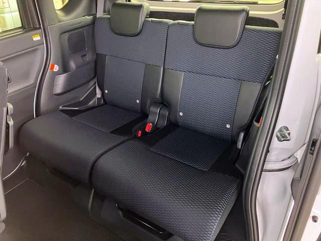 タントカスタムＲＳ　４ＷＤ　純正１０インチナビ　パノラマモニタースマートアシスト・ＬＥＤヘッドライト・１５インチアルミホイール・両側パワースライドドア・ＵＳＢソケット・運転席助手席シートヒーター・レザー調Ｘフルファブリックシート・本革巻ステアリングホイール（山梨県）の中古車