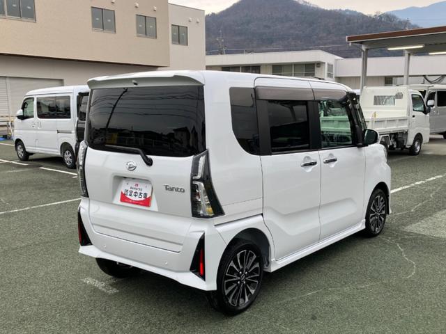 タントカスタムＲＳ　４ＷＤ　純正１０インチナビ　パノラマモニタースマートアシスト・ＬＥＤヘッドライト・１５インチアルミホイール・両側パワースライドドア・ＵＳＢソケット・運転席助手席シートヒーター・レザー調Ｘフルファブリックシート・本革巻ステアリングホイール（山梨県）の中古車
