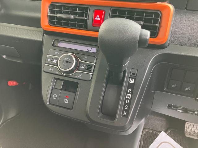 タントファンクロス　４ＷＤ　ディスプレイオーディオ　Ｂモニタースマートアシスト・ＬＥＤヘッドライト・１４インチアルミホイール・両側パワースライドドア・ＵＳＢソケット・運転席助手席シートヒーター・フルファブリックシート（山梨県）の中古車