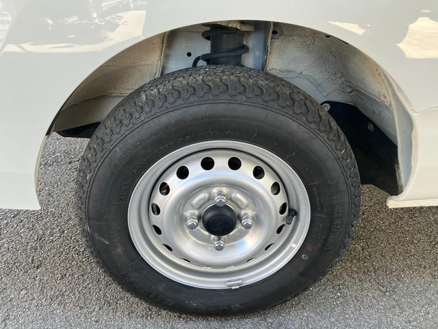 ハイゼットトラックコンパクトテールリフト　４ＷＤ　ＡＴ（山梨県）の中古車