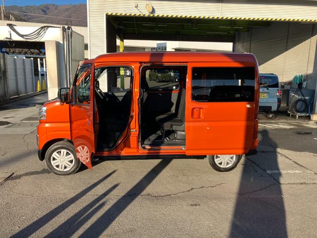 アトレーＲＳ　４ＷＤ　ＣＶＴ　整備・保証付きスマートアシスト・コーナーセンサー・電子制御式４ＷＤ（４ＷＤ車）・直列３気筒インタークーラーターボ・ＬＥＤヘッドランプ・両側パワースライドドア・オートエアコン・電動格納ミラー（ターンランプ）（山梨県）の中古車