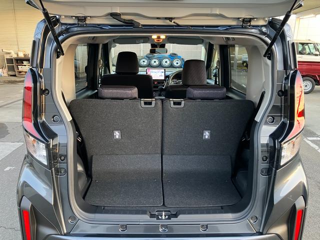 ムーヴＲＳ　４ＷＤ　純正１０インチナビ　パノラマモニターターボ　４ＷＤ　スマートキー　ＬＥＤヘッドライト　両電動スライドドア　パワーウィンドウ　オートエアコン　電動パーキングブレーキ（山梨県）の中古車