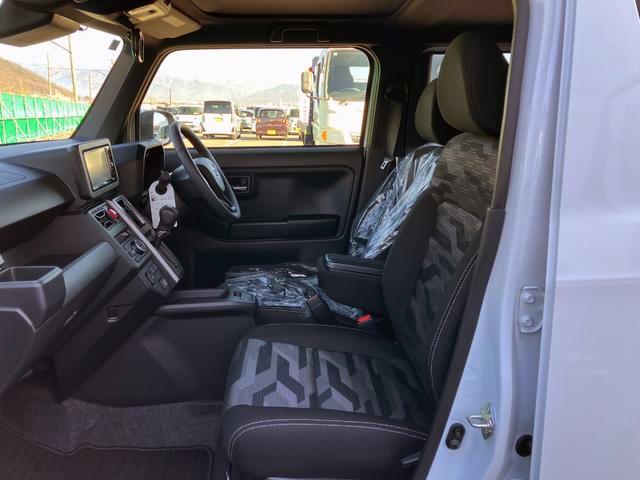 タフトＧターボ　クロムベンチャー　純正ナビゲーション　Ｂモニタースマートアシスト・１５インチアルミ・Ｄ−ＣＶＴターボエンジン・ＬＥＤヘッドランプ・ＬＥＤフォグ・電動パーキング・運転席助手席シートヒーター・ＵＳＢソケット（山梨県）の中古車