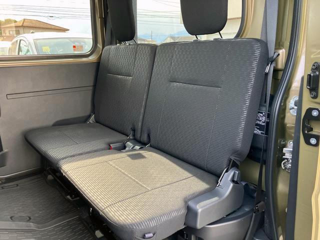 ハイゼットカーゴデッキバンＧ　２ＷＤ　ＣＶＴ　ディスプレイオーディオスマートアシスト・コーナーセンサー・ハロゲンヘッドランプ・マニュアルエアコン・撥水フルファブリックシート・プッシュエンジンスタート（山梨県）の中古車