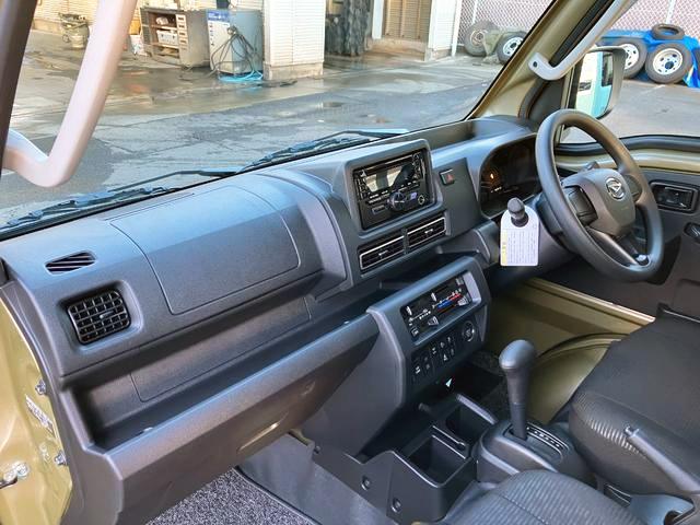 ハイゼットトラックジャンボエクストラ 4WD CVT CDデッキスマートアシスト・コーナーセンサー・切り替え式4WD(CVT車)・LEDヘッドランプ・LEDフォグランプ・LED大型作業灯・プッシュエンジンスタート(山梨県)の中古車