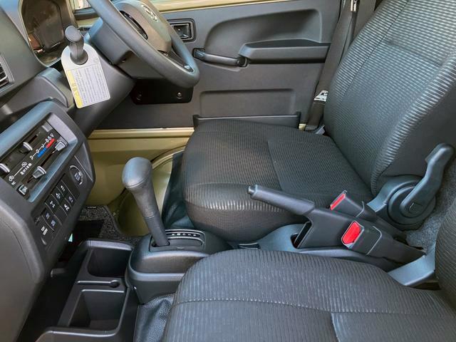 ハイゼットトラックジャンボエクストラ 4WD CVT CDデッキスマートアシスト・コーナーセンサー・切り替え式4WD(CVT車)・LEDヘッドランプ・LEDフォグランプ・LED大型作業灯・プッシュエンジンスタート(山梨県)の中古車