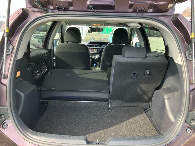 アクアＳ　整備付き　１年保証運転席エアバッグ　ＡＢＳ　プッシュ式エンジンスタートボタン　オートエアコン　電動格納ドアミラー　パワーウィンドウ（山梨県）の中古車