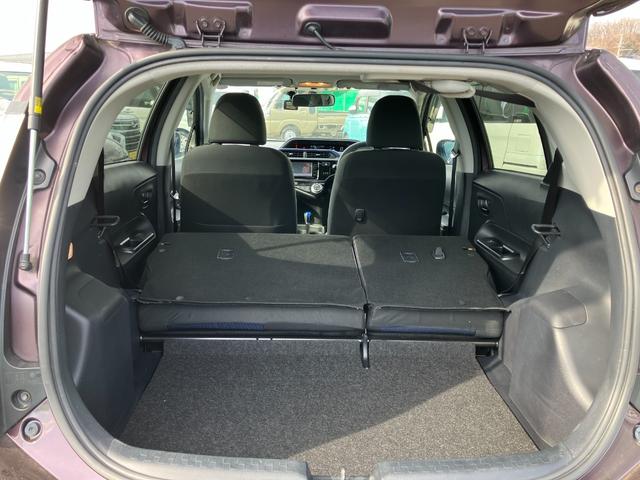 アクアＳ　整備付き　１年保証運転席エアバッグ　ＡＢＳ　プッシュ式エンジンスタートボタン　オートエアコン　電動格納ドアミラー　パワーウィンドウ（山梨県）の中古車