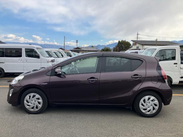 アクアＳ　整備付き　１年保証運転席エアバッグ　ＡＢＳ　プッシュ式エンジンスタートボタン　オートエアコン　電動格納ドアミラー　パワーウィンドウ（山梨県）の中古車