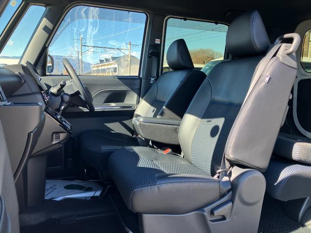 タントカスタムＲＳ　純正ナビゲーション　Ｂモニター　１年保証付きスマートアシスト・ＬＥＤヘッドライト・１５インチアルミホイール・両側パワースライドドア・ＵＳＢソケット・運転席助手席シートヒーター・レザー調Ｘフルファブリックシート・本革巻ステアリングホイール（山梨県）の中古車