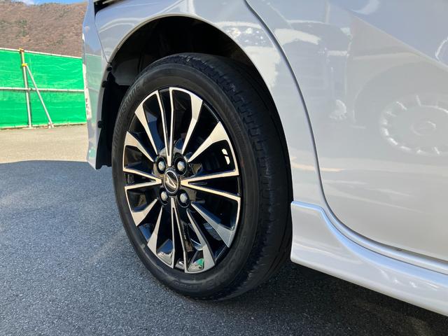 タントカスタムＲＳ　純正ナビゲーション　Ｂモニター　１年保証付きスマートアシスト・ＬＥＤヘッドライト・１５インチアルミホイール・両側パワースライドドア・ＵＳＢソケット・運転席助手席シートヒーター・レザー調Ｘフルファブリックシート・本革巻ステアリングホイール（山梨県）の中古車