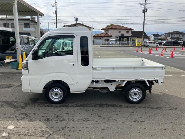 ハイゼットトラックジャンボエクストラ　４ＷＤ　ＣＶＴ　ＣＤデッキスマートアシスト・コーナーセンサー・切り替え式４ＷＤ（ＣＶＴ車）・ＬＥＤヘッドランプ・ＬＥＤフォグランプ・ＬＥＤ大型作業灯・プッシュエンジンスタート（山梨県）の中古車