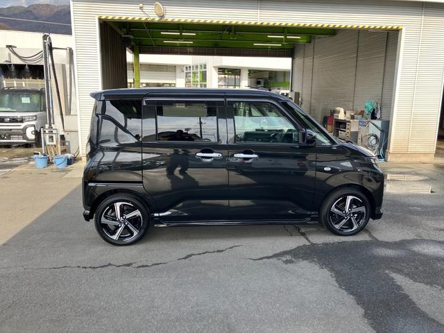 ムーヴＲＳ　純正１０インチナビ　パノラマモニタースマートアシスト・フルＬＥＤヘッドランプ・ＬＥＤフォグランプ・１４インチアルミホイール・プッシュエンジンスタート・両側パワースライドドア・ＵＳＢソケット（山梨県）の中古車