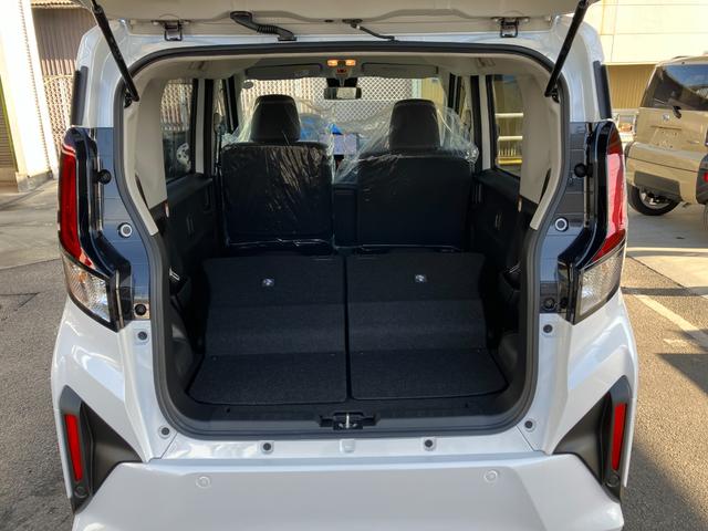 ムーヴＲＳ　１０インチナビ　パノラマモニタースマートアシスト・フルＬＥＤヘッドランプ・ＬＥＤフォグランプ・１４インチアルミホイール・プッシュエンジンスタート・両側パワースライドドア・ＵＳＢソケット（山梨県）の中古車