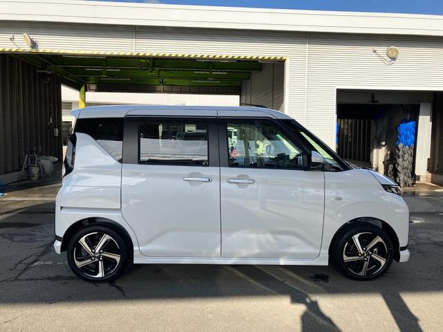 ムーヴＲＳ　１０インチナビ　パノラマモニタースマートアシスト・フルＬＥＤヘッドランプ・ＬＥＤフォグランプ・１４インチアルミホイール・プッシュエンジンスタート・両側パワースライドドア・ＵＳＢソケット（山梨県）の中古車