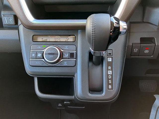 ムーヴＲＳ　１０インチナビ　パノラマモニタースマートアシスト・フルＬＥＤヘッドランプ・ＬＥＤフォグランプ・１４インチアルミホイール・プッシュエンジンスタート・両側パワースライドドア・ＵＳＢソケット（山梨県）の中古車