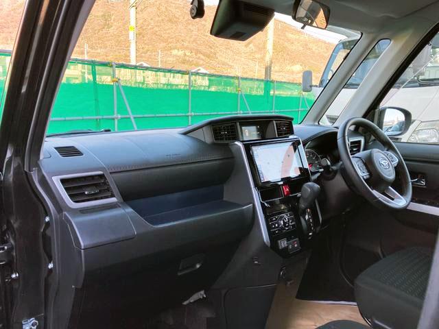 トールカスタムＧ　ターボ　純正ナビゲーション　バックモニタースマートアシスト・ＬＥＤヘッドランプ・ＬＥＤフォグ・両側パワースライドドア・オートエアコン・パーキングブレーキ解除忘れ防止ブザー・ヘッドランプ自動消灯システム・プッシュエンジンスタート（山梨県）の中古車