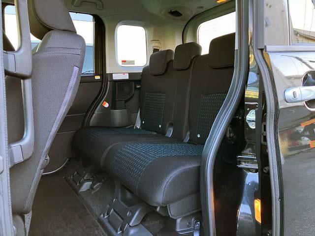 トールカスタムＧ　ターボ　純正ナビゲーション　バックモニタースマートアシスト・ＬＥＤヘッドランプ・ＬＥＤフォグ・両側パワースライドドア・オートエアコン・パーキングブレーキ解除忘れ防止ブザー・ヘッドランプ自動消灯システム・プッシュエンジンスタート（山梨県）の中古車