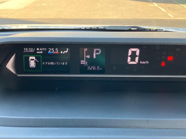 タントカスタムＲＳ　純正ナビゲーション　バックモニタースマートアシスト・ＬＥＤヘッドライト・１５インチアルミホイール・両側パワースライドドア・ＵＳＢソケット・運転席助手席シートヒーター・レザー調Ｘフルファブリックシート・本革巻ステアリングホイール（山梨県）の中古車