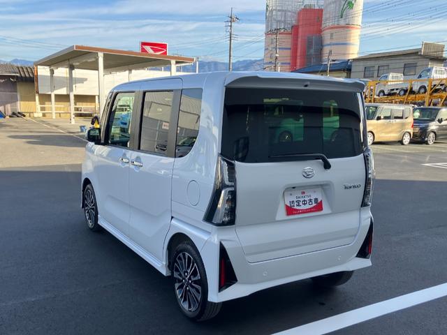 タントカスタムＲＳ　純正ナビゲーション　バックモニタースマートアシスト・ＬＥＤヘッドライト・１５インチアルミホイール・両側パワースライドドア・ＵＳＢソケット・運転席助手席シートヒーター・レザー調Ｘフルファブリックシート・本革巻ステアリングホイール（山梨県）の中古車