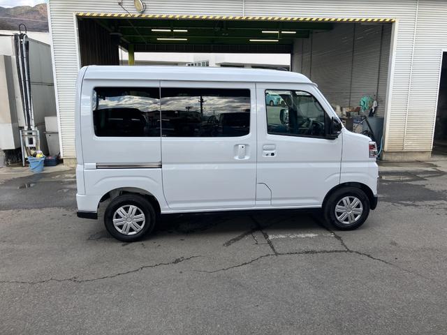 アトレーＲＳ　４ＷＤ　ＣＶＴ　純正ナビ　バックモニタースマートアシスト・コーナーセンサー・電子制御式４ＷＤ（４ＷＤ車）・直列３気筒インタークーラーターボ・ＬＥＤヘッドランプ・両側パワースライドドア・オートエアコン・電動格納ミラー（ターンランプ）（山梨県）の中古車