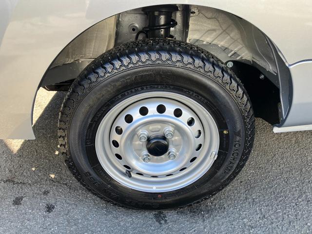 ハイゼットトラックスタンダード 4WD MT AM/FMラジオデッキ荷台フロア長2,030mm・荷台幅1,410mm・防錆鋼鈑・ハロゲンヘッドランプ・マニュアルエアコン(山梨県)の中古車