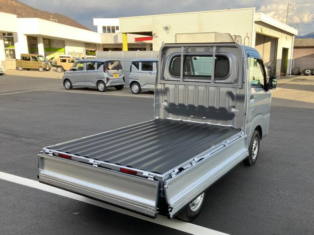 ハイゼットトラックスタンダード　４ＷＤ　ＭＴ荷台フロア長２，０３０ｍｍ・荷台幅１，４１０ｍｍ・防錆鋼鈑・ハロゲンヘッドランプ・マニュアルエアコン（山梨県）の中古車