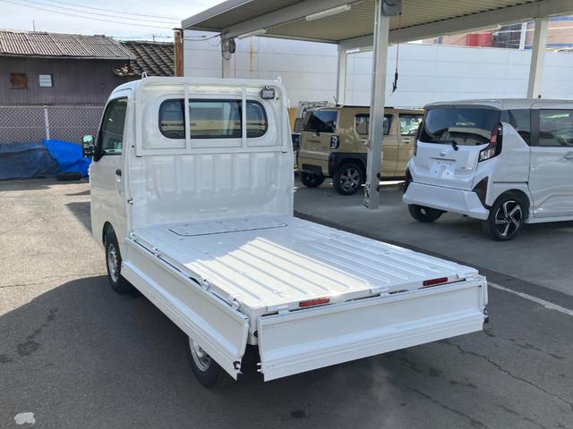 ハイゼットトラックスタンダード 農用スペシャル 4WD CVTスマートアシスト・コーナーセンサー・切り替え式4WD(CVT車)・スーパーデフロック・ハロゲンヘッドランプ・マニュアルエアコン・リア4枚リーフスプリング(山梨県)の中古車