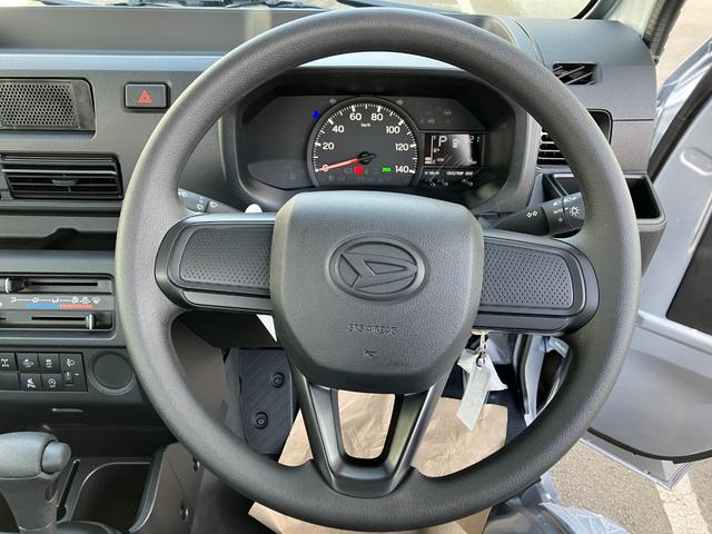 ハイゼットトラックスタンダード　農用スペシャル　ＡＭ／ＦＭラジオデッキ　ＣＶＴスマートアシスト・コーナーセンサー・切り替え式４ＷＤ（ＣＶＴ車）・スーパーデフロック・ハロゲンヘッドランプ・マニュアルエアコン・リア４枚リーフスプリング（山梨県）の中古車