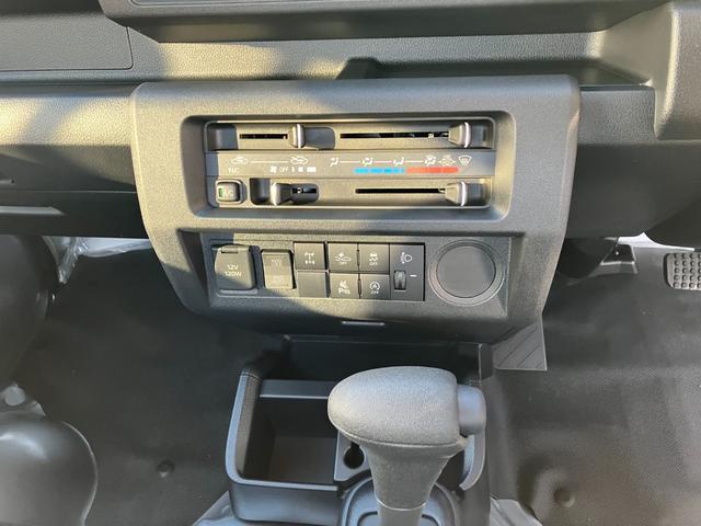 ハイゼットトラックスタンダード 農用スペシャル 4WD CVTスマートアシスト・コーナーセンサー・切り替え式4WD(CVT車)・スーパーデフロック・ハロゲンヘッドランプ・マニュアルエアコン・リア4枚リーフスプリング(山梨県)の中古車