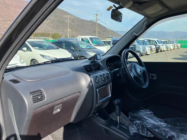 テリオスキッドカスタムX 整備付き 1年保証 ナビ現状渡しターボ エアバック メンテナンスノート ナビ アルミホイール ABS ETC ワンオーナー キーレスキー スマートキーシステム パートタイム4WD(山梨県)の中古車