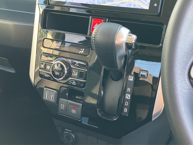 トールカスタムG ターボ 純正ナビ バックモニタースマートアシスト・LEDヘッドランプ・LEDフォグ・両側パワースライドドア・オートエアコン・パーキングブレーキ解除忘れ防止ブザー・ヘッドランプ自動消灯システム・プッシュエンジンスタート(山梨県)の中古車