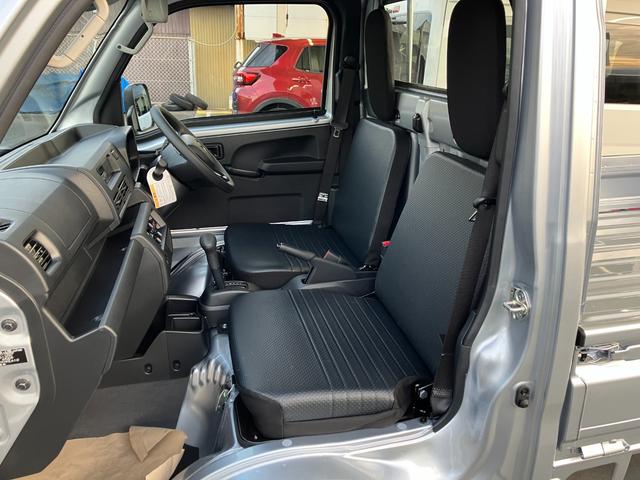 ハイゼットトラックスタンダード　４ＷＤ　ＣＶＴ　ＡＭ／ＦＭラジオデッキスマートアシスト・切り替え式４ＷＤ（ＣＶＴ車）・荷台フロア長２，０３０ｍｍ・荷台幅１，４１０ｍｍ・防錆鋼鈑・ハロゲンヘッドランプ・マニュアルエアコン（山梨県）の中古車