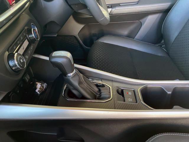 ロッキープレミアムG HEV 9ナビ モデリスタエアロ ETC2.0スマートアシスト・コーナーセンサー・ハイブリッド専用17インチアルミ・LEDヘッドランプ・(自動消灯システム)・シーケンシャルターンランプ・オートエアコン・運転席助手席シートヒーター(山梨県)の中古車