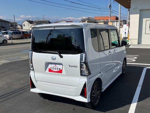 タントカスタムRS 純正ナビゲーション バックモニタースマートアシスト・LEDヘッドライト・15インチアルミホイール・両側パワースライドドア・USBソケット・運転席助手席シートヒーター・レザー調Xフルファブリックシート・本革巻ステアリングホイール(山梨県)の中古車