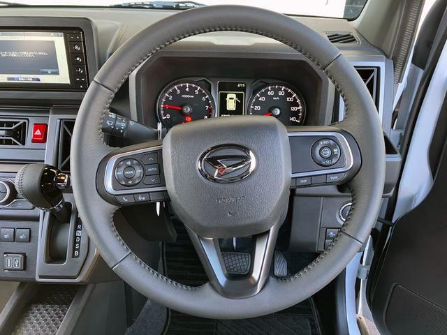 タフトG クロムベンチャー 純正ナビゲーション バックモニタースマートアシスト・15インチアルミ・LEDヘッドランプ・LEDフォグ・スカイフィールトップ・電動パーキング・運転席助手席シートヒーター・USBソケット(山梨県)の中古車