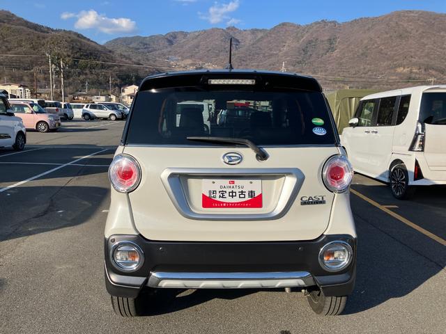 キャストアクティバＧ　プライムコレクション　ＳＡIIナビ　スマートキー　４ＷＤ　オートエアコン　パワーウィンドウ　電動格納ドアミラー（山梨県）の中古車